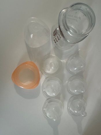 Biberon Dodie 150 ml + 3 tétines plates + 3 tétines rondes