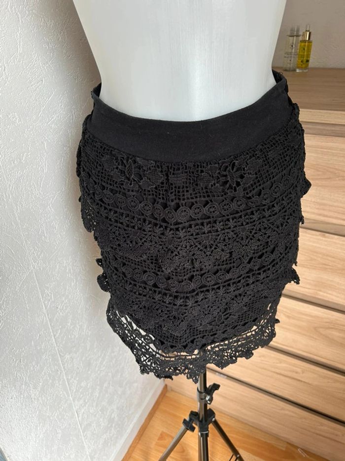 🖤 Superbe jupe en dentelle Cache Cache 🖤 - photo numéro 2