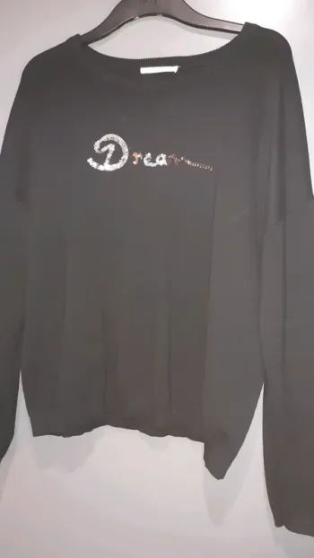 Pull neuf