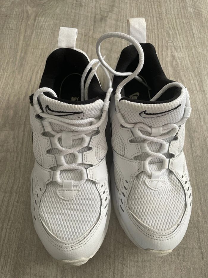 Basket nike air Heights - photo numéro 2