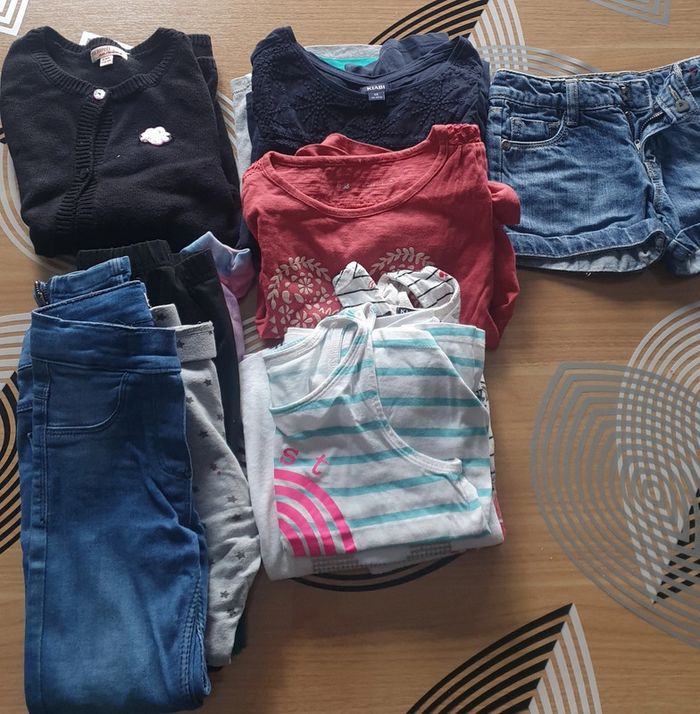 Lot vêtements fille 6 ans