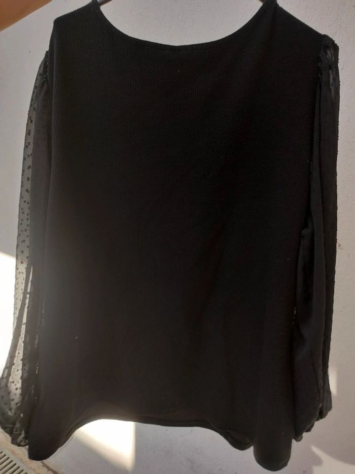 Haut noir 50 52 - photo numéro 7