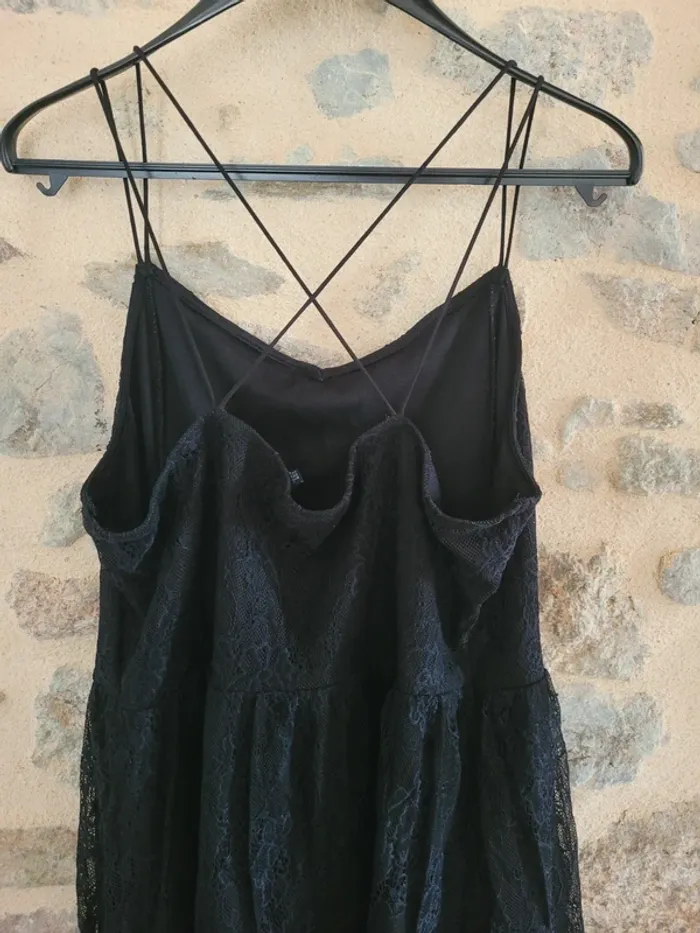 Petite robe noire - photo numéro 3
