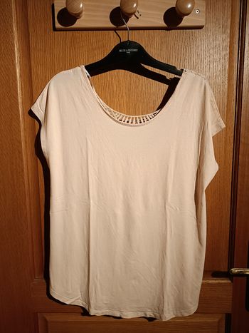 Tee-shirt à dentelle