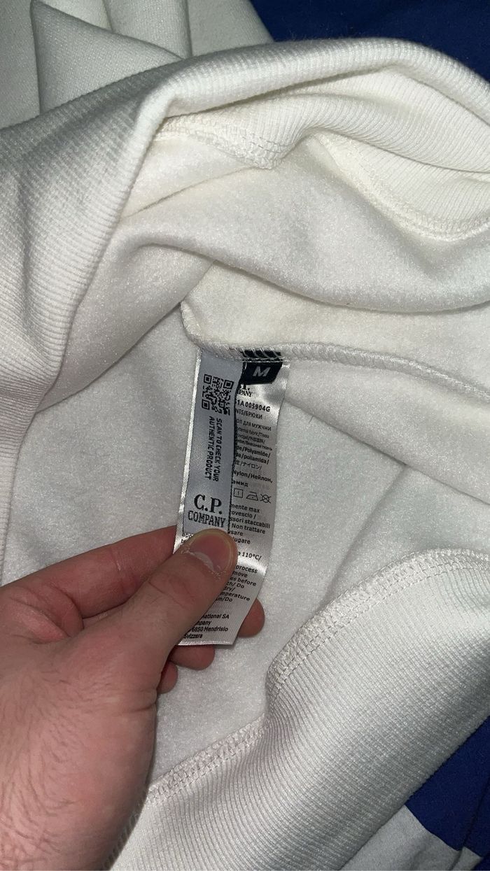 Pull cp company - photo numéro 4