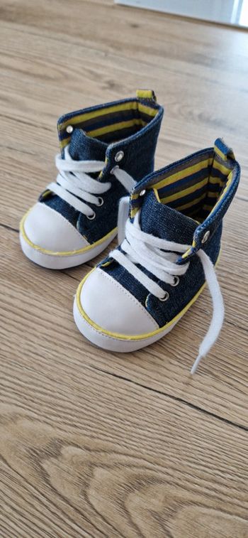 Chaussures bébé 3/6 mois