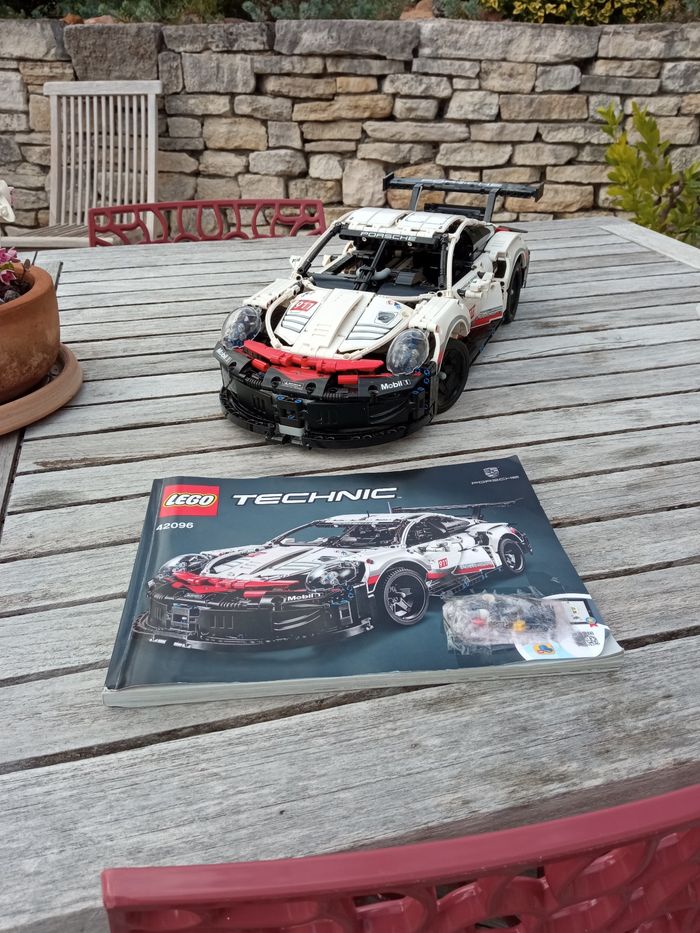 Porsche 911 RSR 42096 Lego