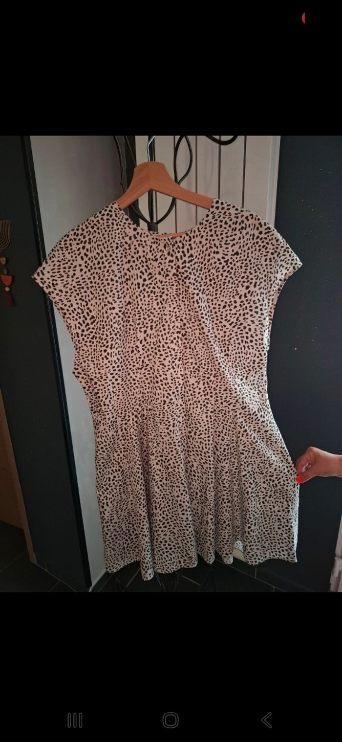 Robe légèrement patineuse