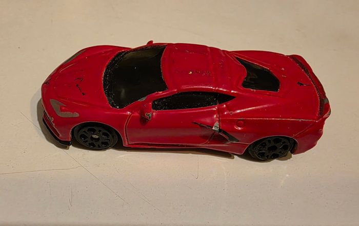Chevrolet Corvette miniature rouge Maisto - photo numéro 2