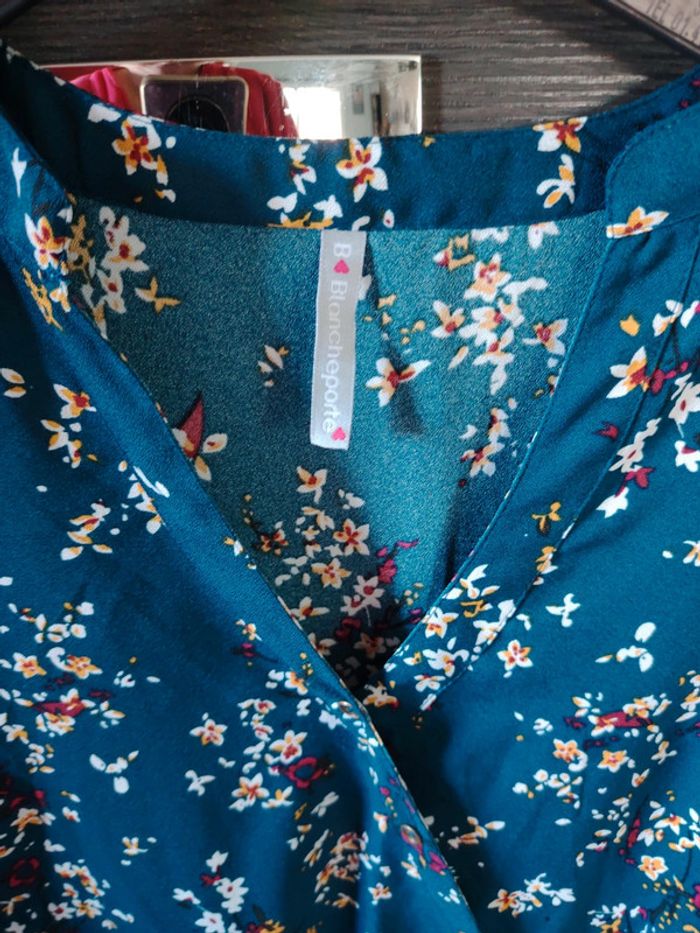 Robe Genou - photo numéro 3