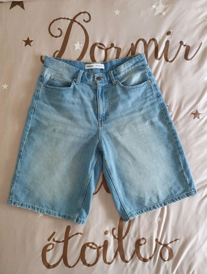 Short en jean baggy Bershka T. L