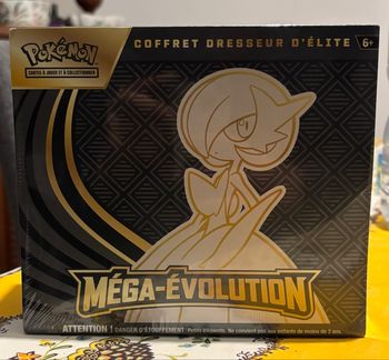 Lot 2 ETB Pokémon Gardevoir et Lucario Méga-Évolution ME01