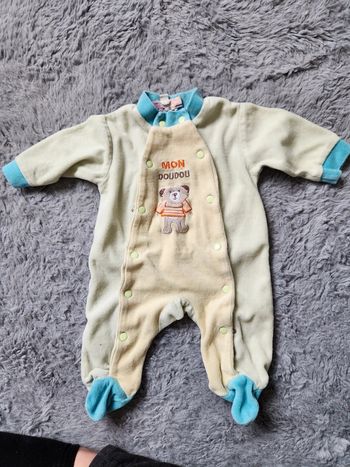 Pyjama 1 mois