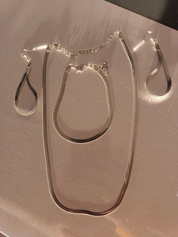 Parure bijoux fantaisie 