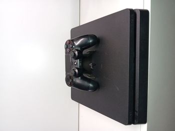 Playstation 4 Slim 500Go reconditionnée