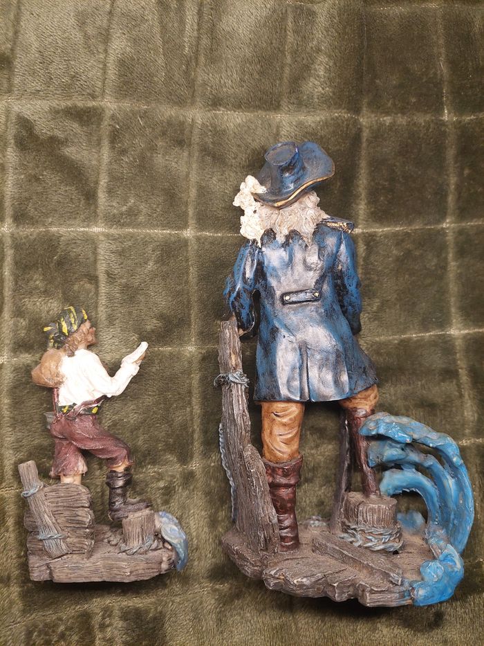 Lot 2 figurines pirates - photo numéro 2