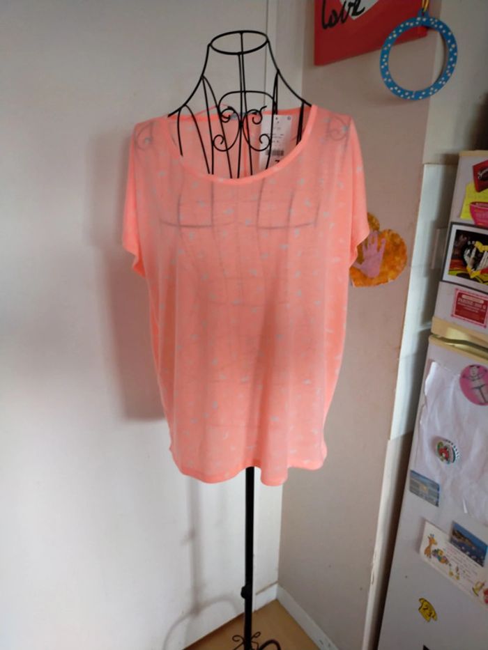 Magnifique tee-shirt idéal pour le sport - photo numéro 2