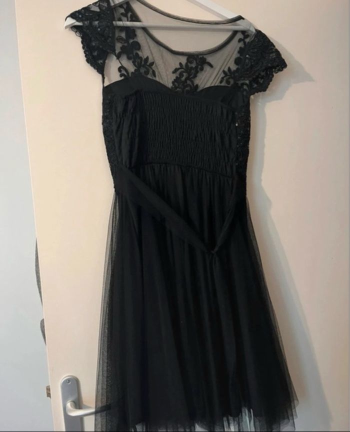 Robe en tulle de fête - photo numéro 2