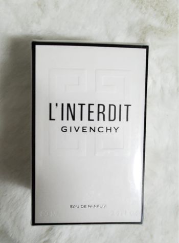 Interdit givenchy 