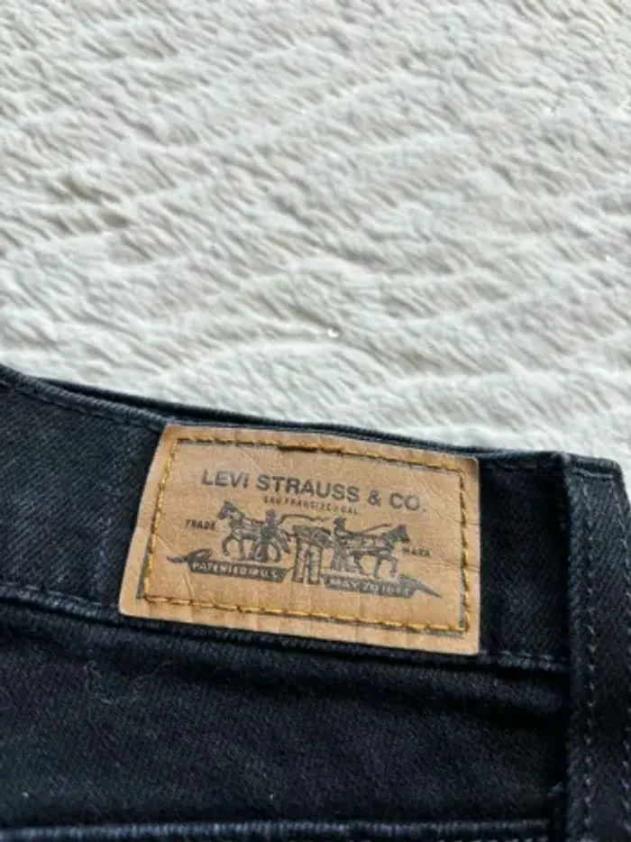 Jean Levi’s Curvy Cut bootcut évasé femme Noir US 8M / FR 38-40 Rare modèle US 2000s y2k - photo numéro 3