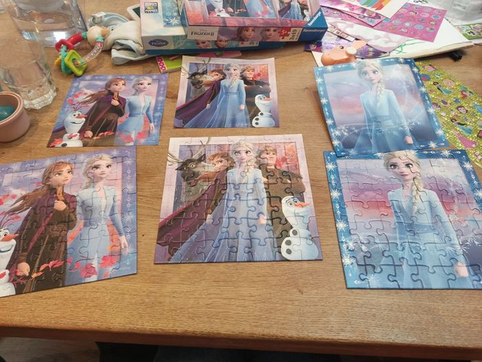 3 puzzles reines des neiges 49 pièces