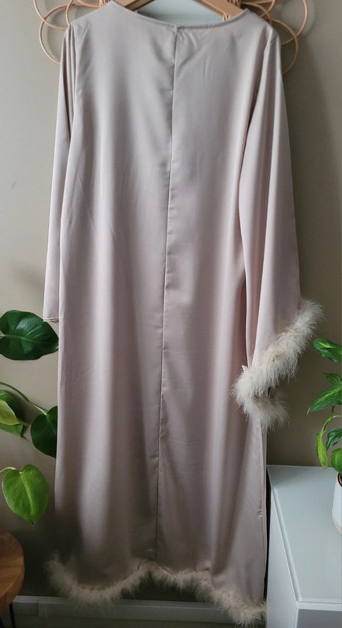Robe satinée - photo numéro 5