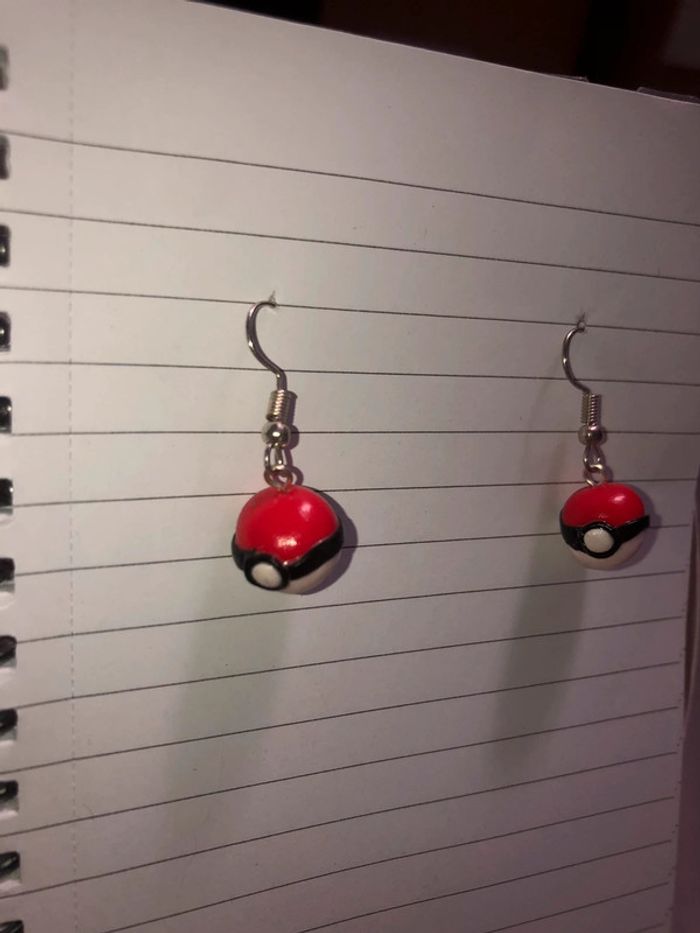 Boucle d’oreilles poke ball - photo numéro 2