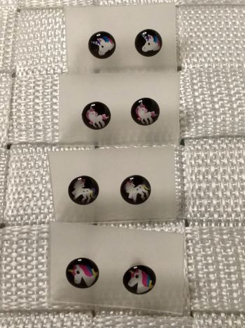 Lot de 4 paires de boucles d'oreilles Licornes