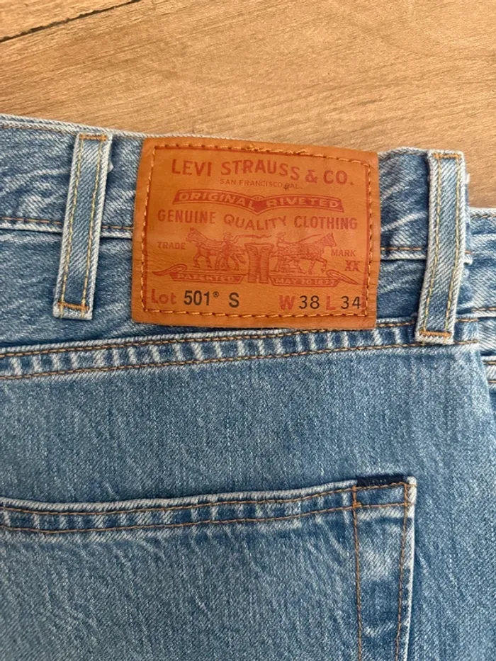 Jean Levi’s 501 Homme – Bleu clair – Très bon état - photo numéro 3