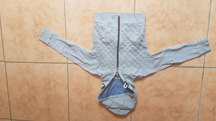 Gilet zippé à capuche garçon 3 ans gris TQF