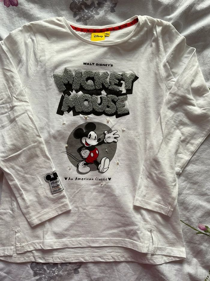 Tee-shirt