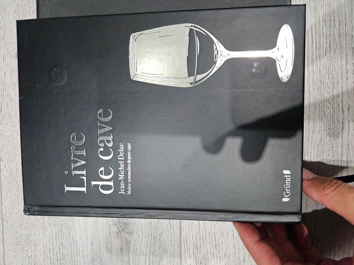 Lot 8 livres sur les vin - photo numéro 13