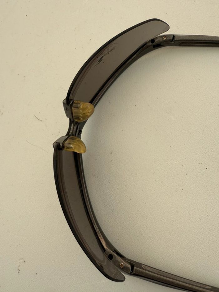 Lunette de soleil - photo numéro 6