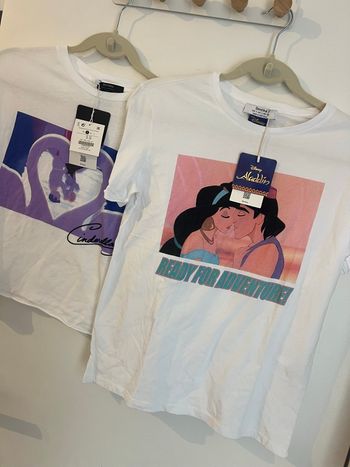 Lot de deux tee-shirts Disney taille S