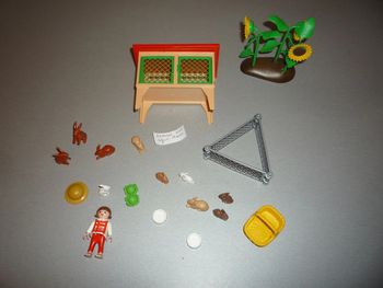 LOT DE 1 FIGURINE ENFANT + CLAPIER "PLAYMOBIL" - Réf.3075 - n°21