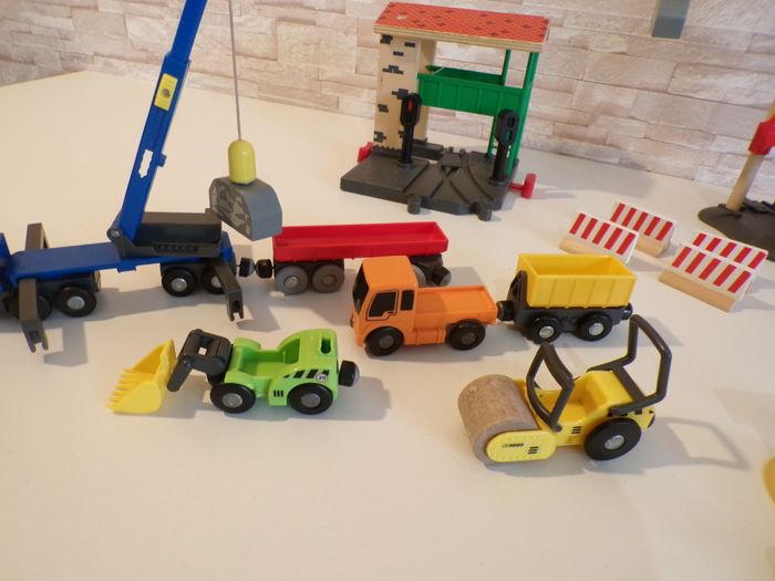 Eléments circuit en bois - Style Brio - photo numéro 6