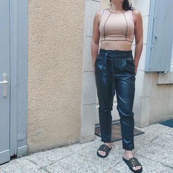 Pantalon Pull and Bear taille S