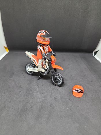 Playmobil 9357 pilote de motocross complet
