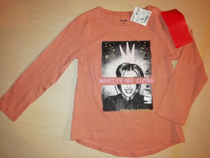 T-shirt manche longue neuf