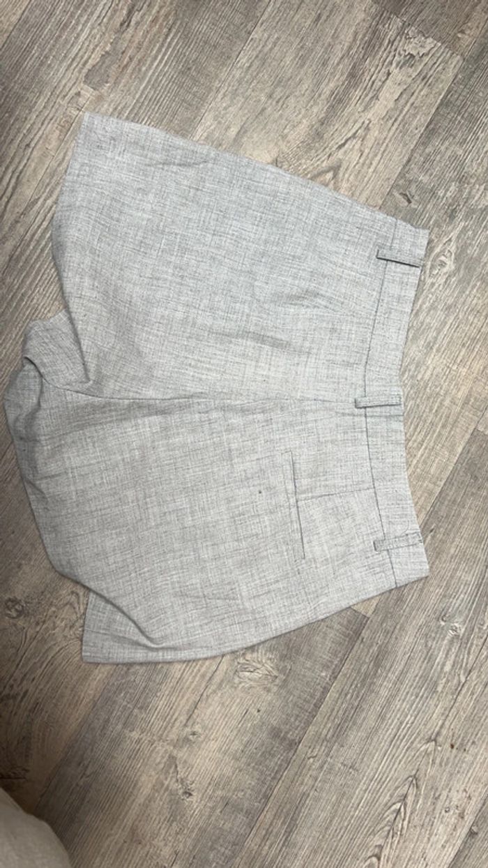 Short jennyfer taille m - photo numéro 3