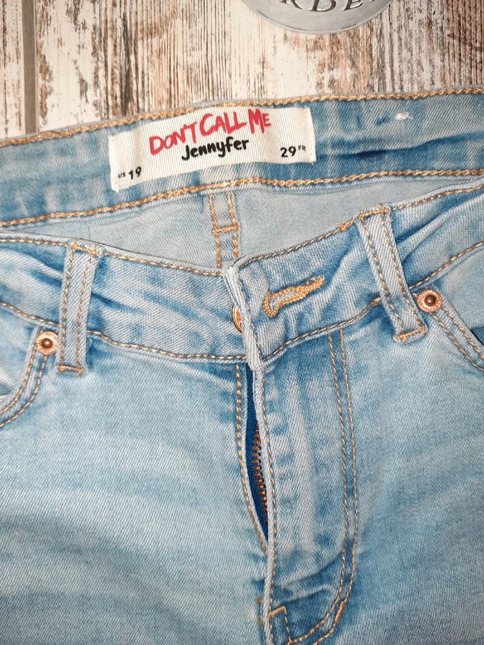 Pantalon jean Jennyfer taille 29 - photo numéro 2