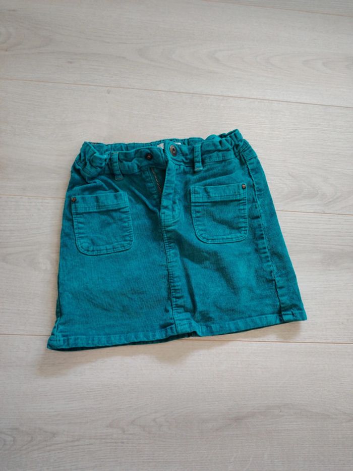 Jupe fille. Taille 6 ans