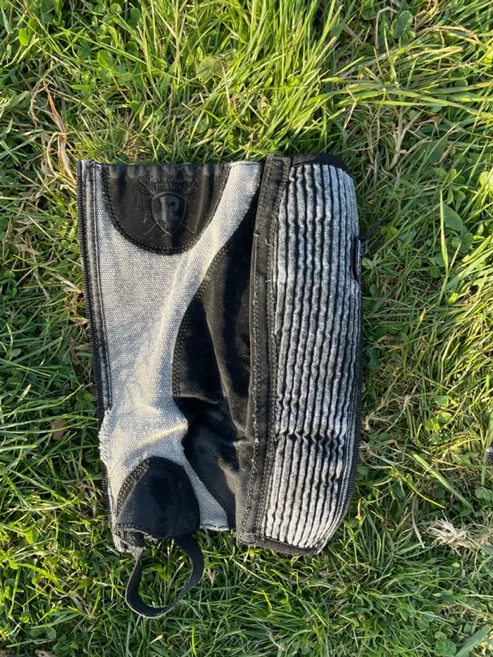 Chaps équitation enfant noires et grises - photo numéro 2