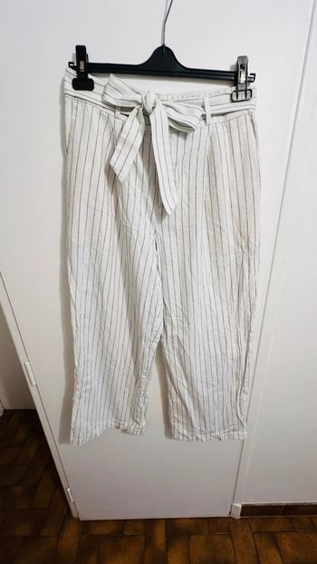 Pantalon en lin Uniqlo neuf T38/40