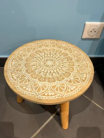 Tabouret en bois