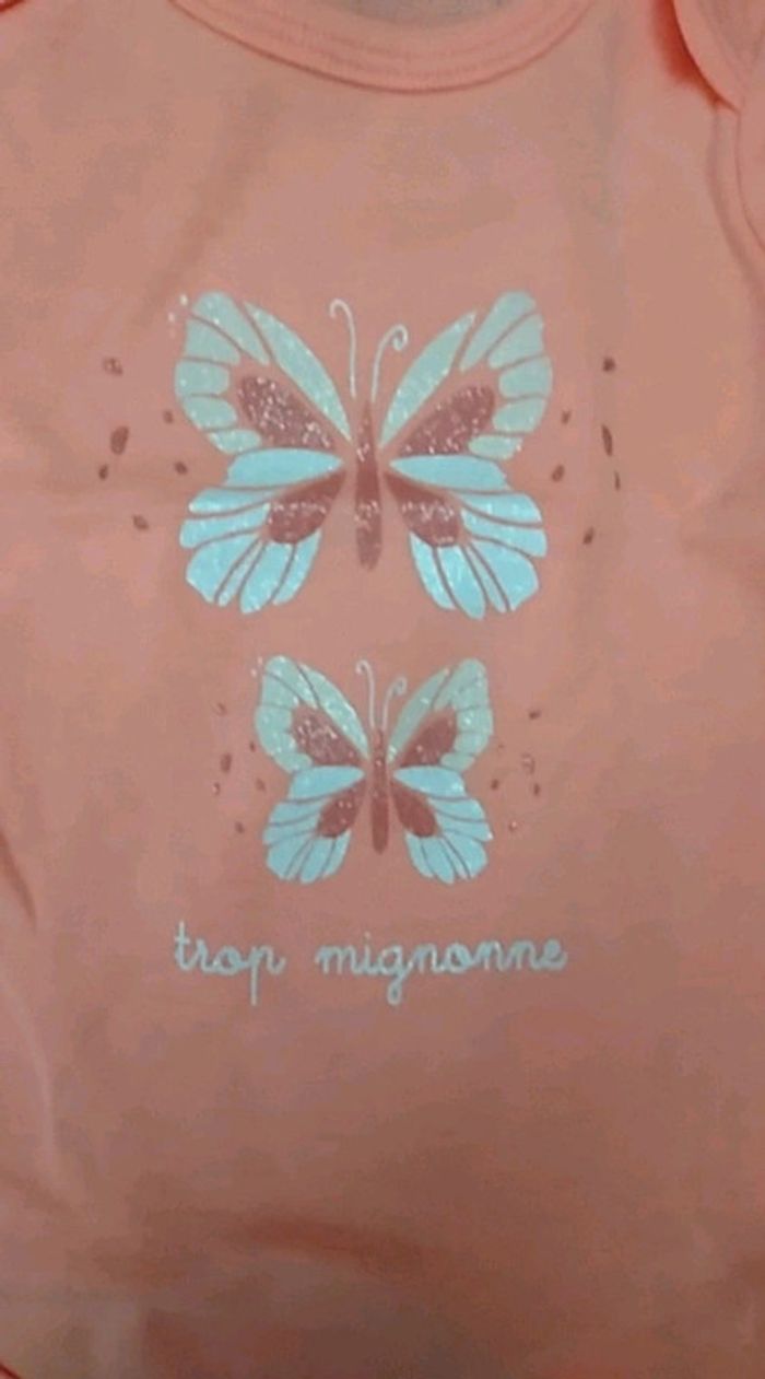 Lot de 4 bodies - photo numéro 2