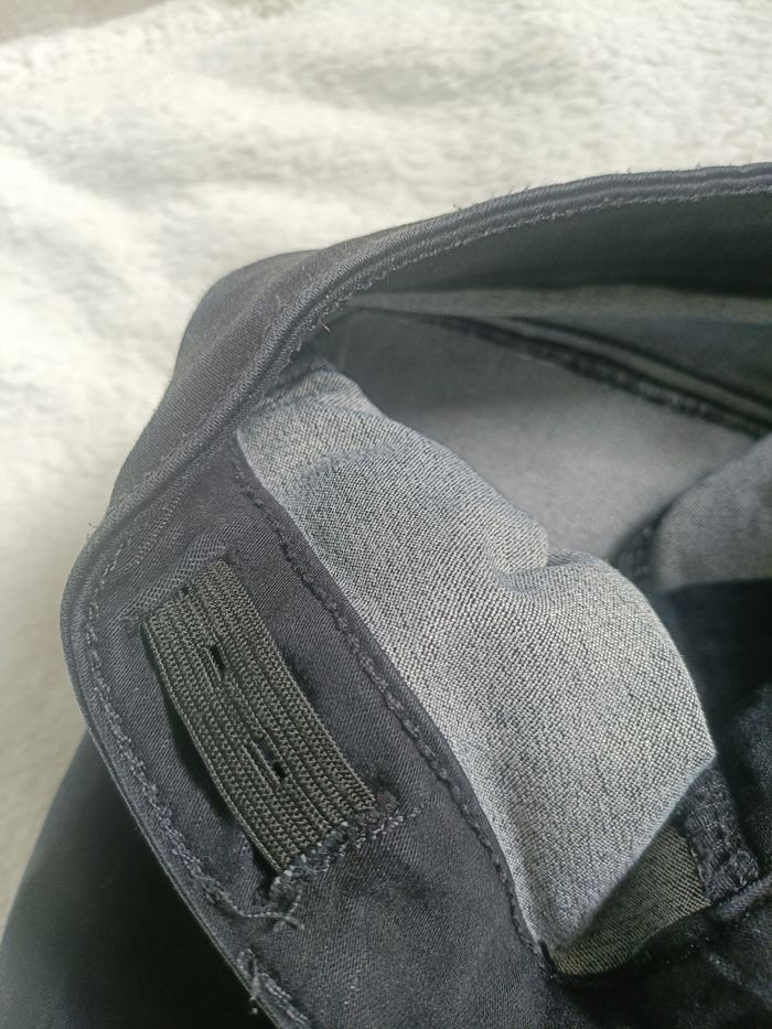 Pantalon slim noir Zara 13/14 ans - photo numéro 3