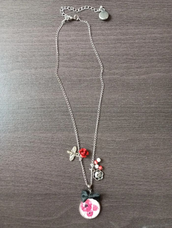 Collier coquelicot