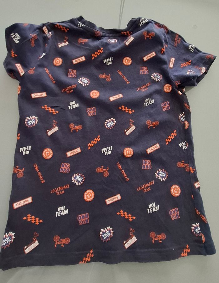 Tshirt 8 ans - photo numéro 3