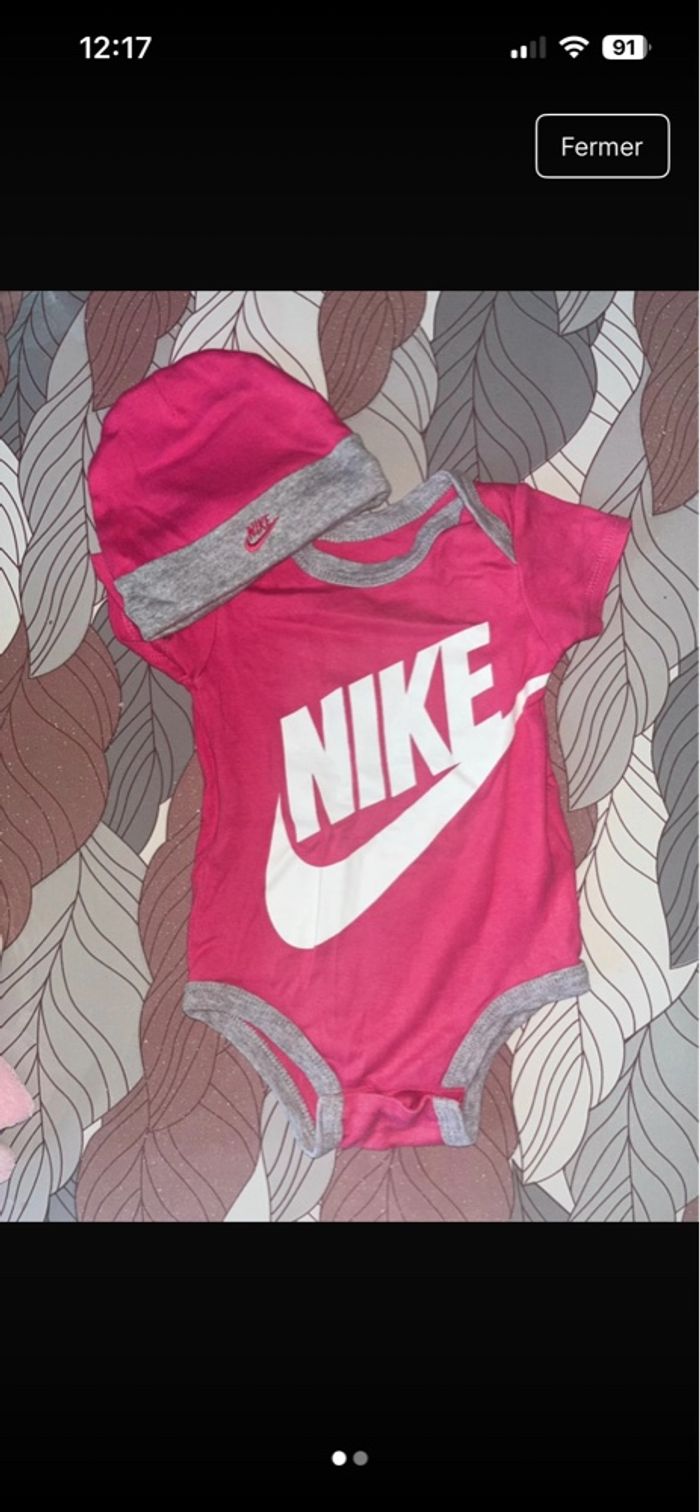 Body avec bonnet Nike - photo numéro 2